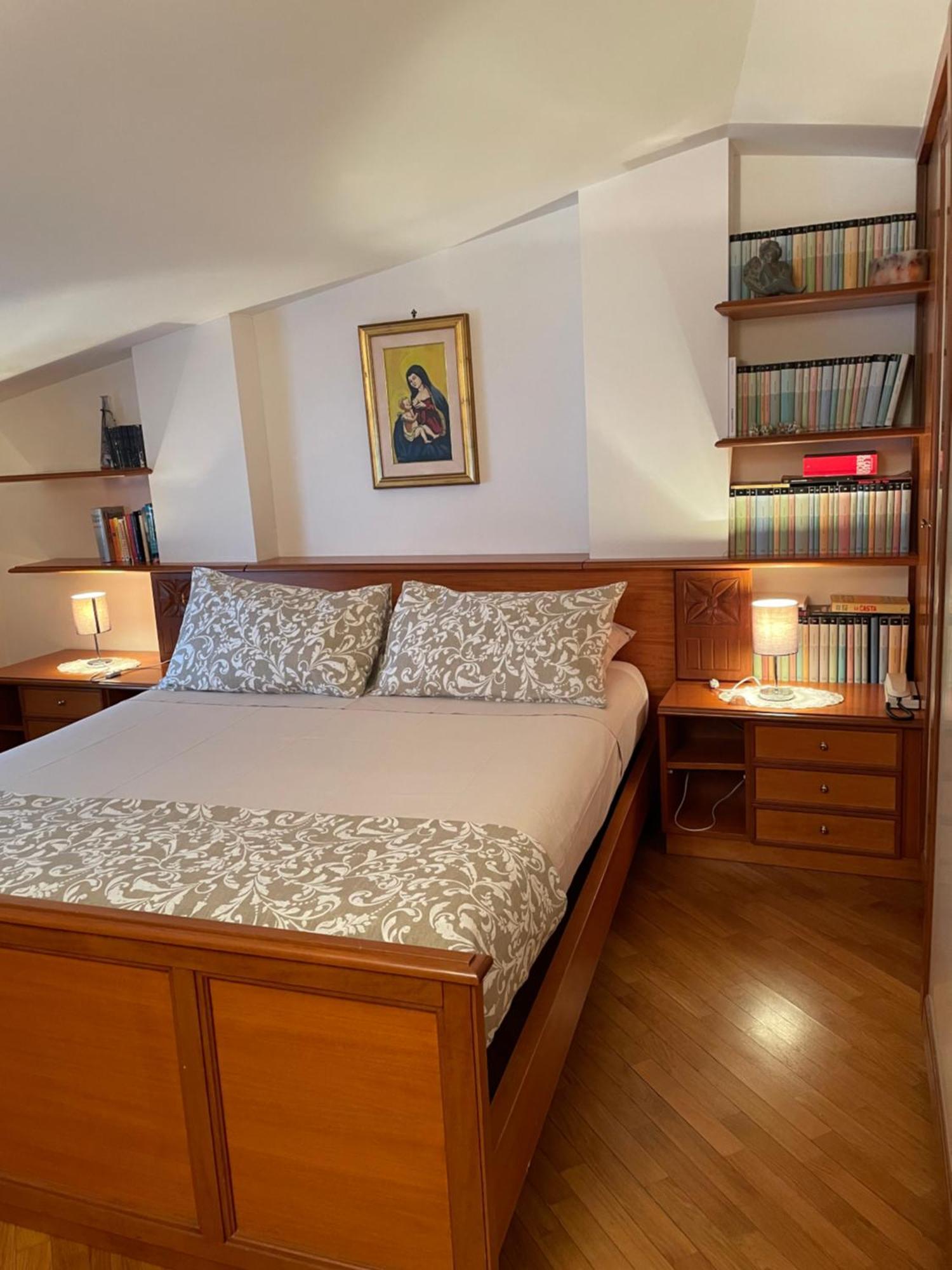Ferienwohnung La Casa Nel Cortile Castelbuono  Exterior foto