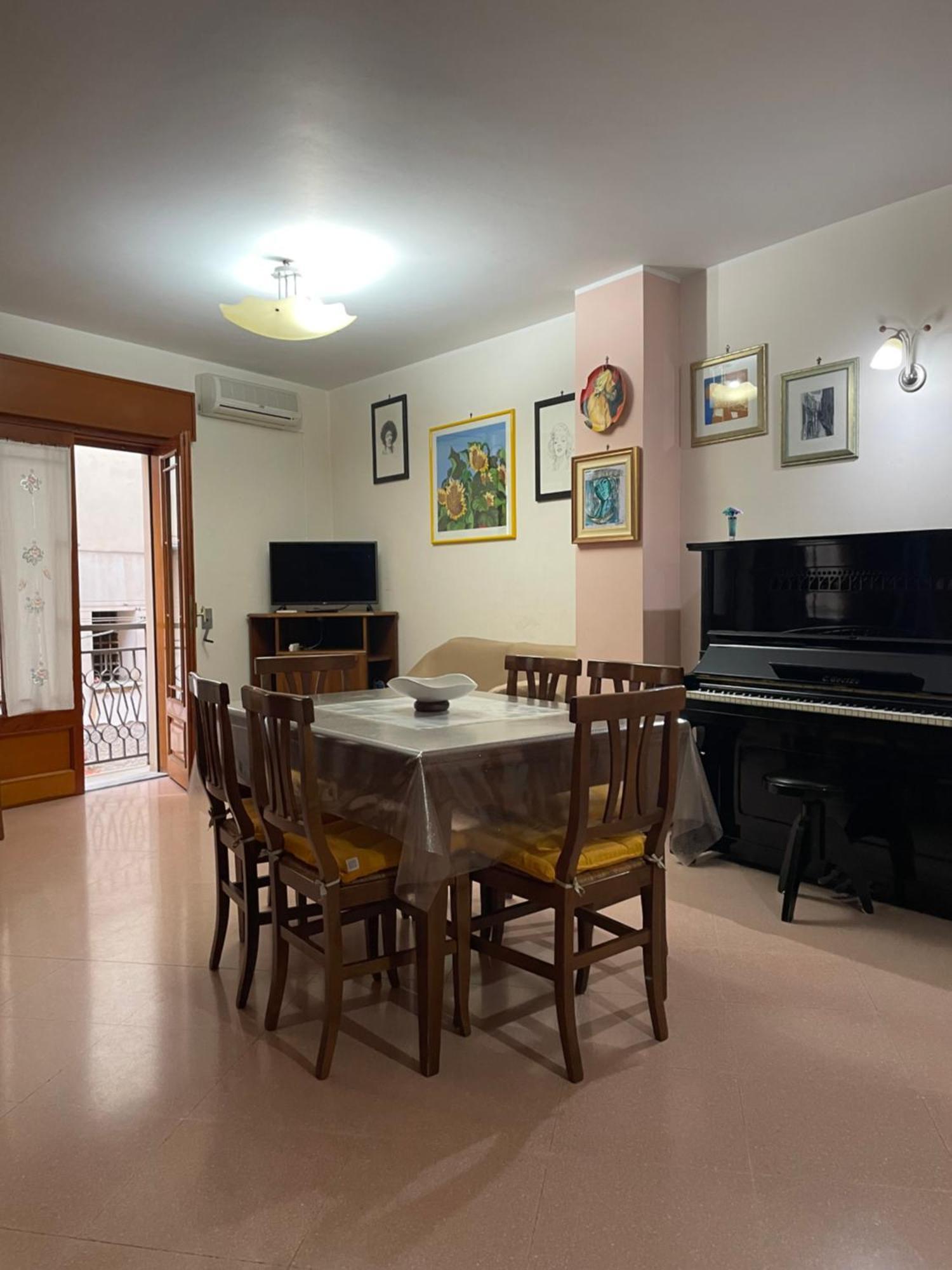 Ferienwohnung La Casa Nel Cortile Castelbuono  Exterior foto