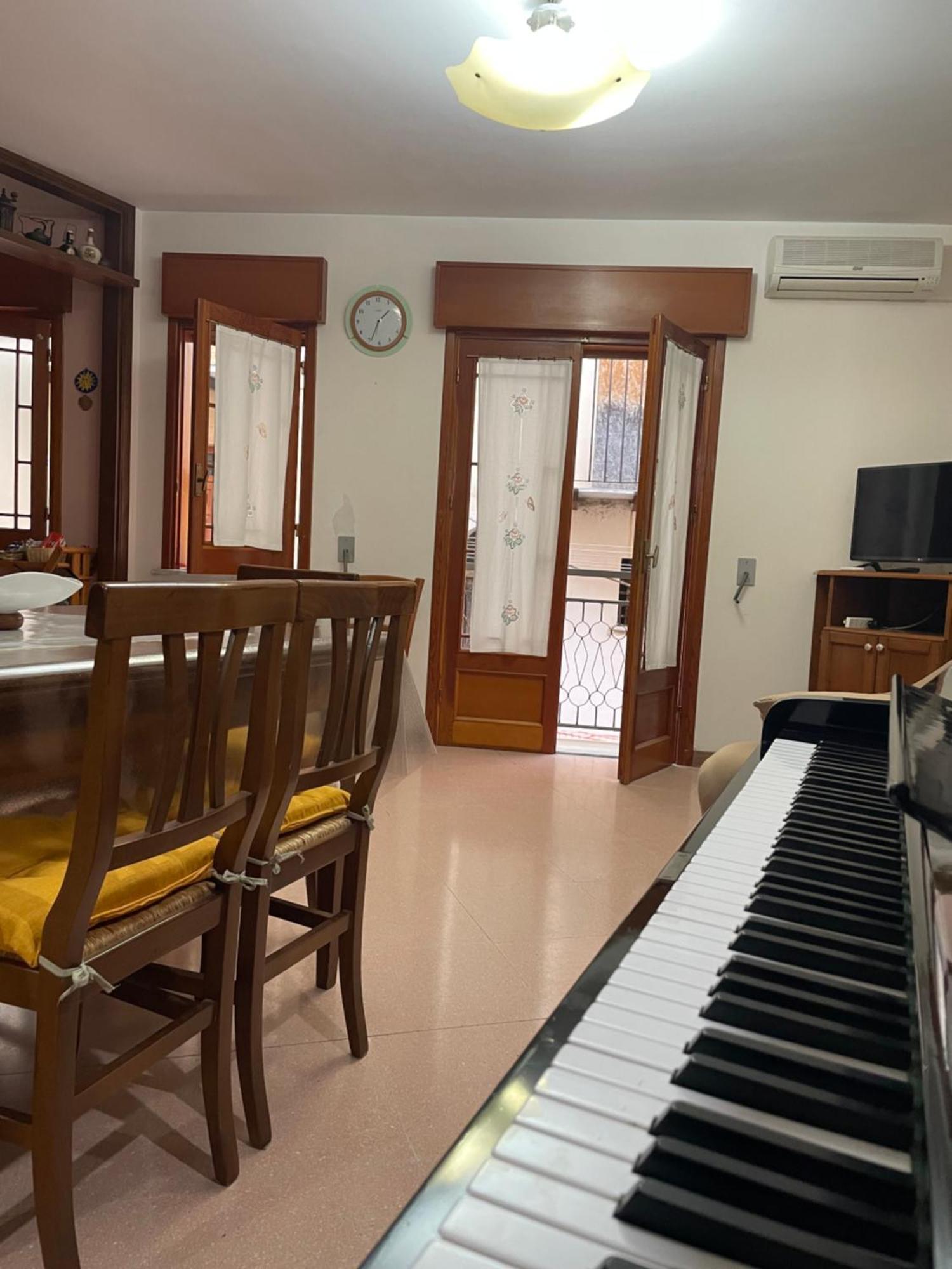 Ferienwohnung La Casa Nel Cortile Castelbuono  Exterior foto