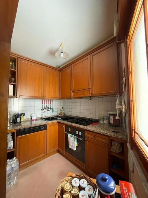 Ferienwohnung La Casa Nel Cortile Castelbuono  Exterior foto